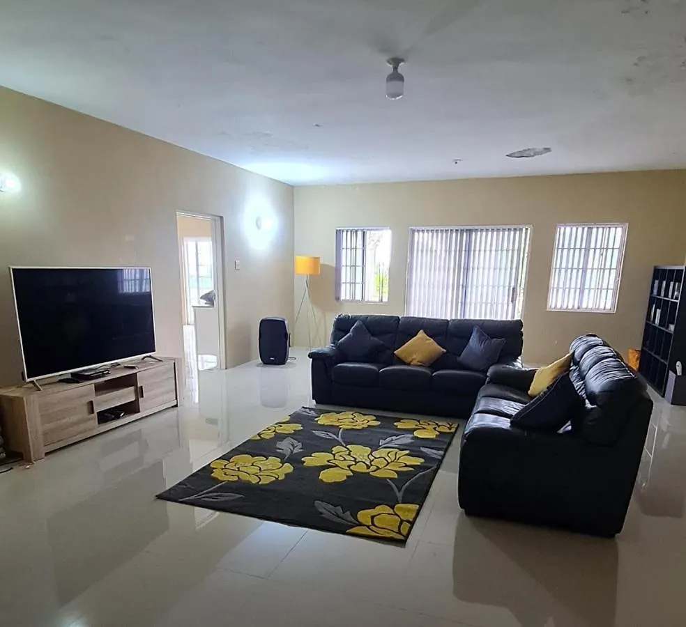Tropical Paradise Retreat In St Ann'S Priory